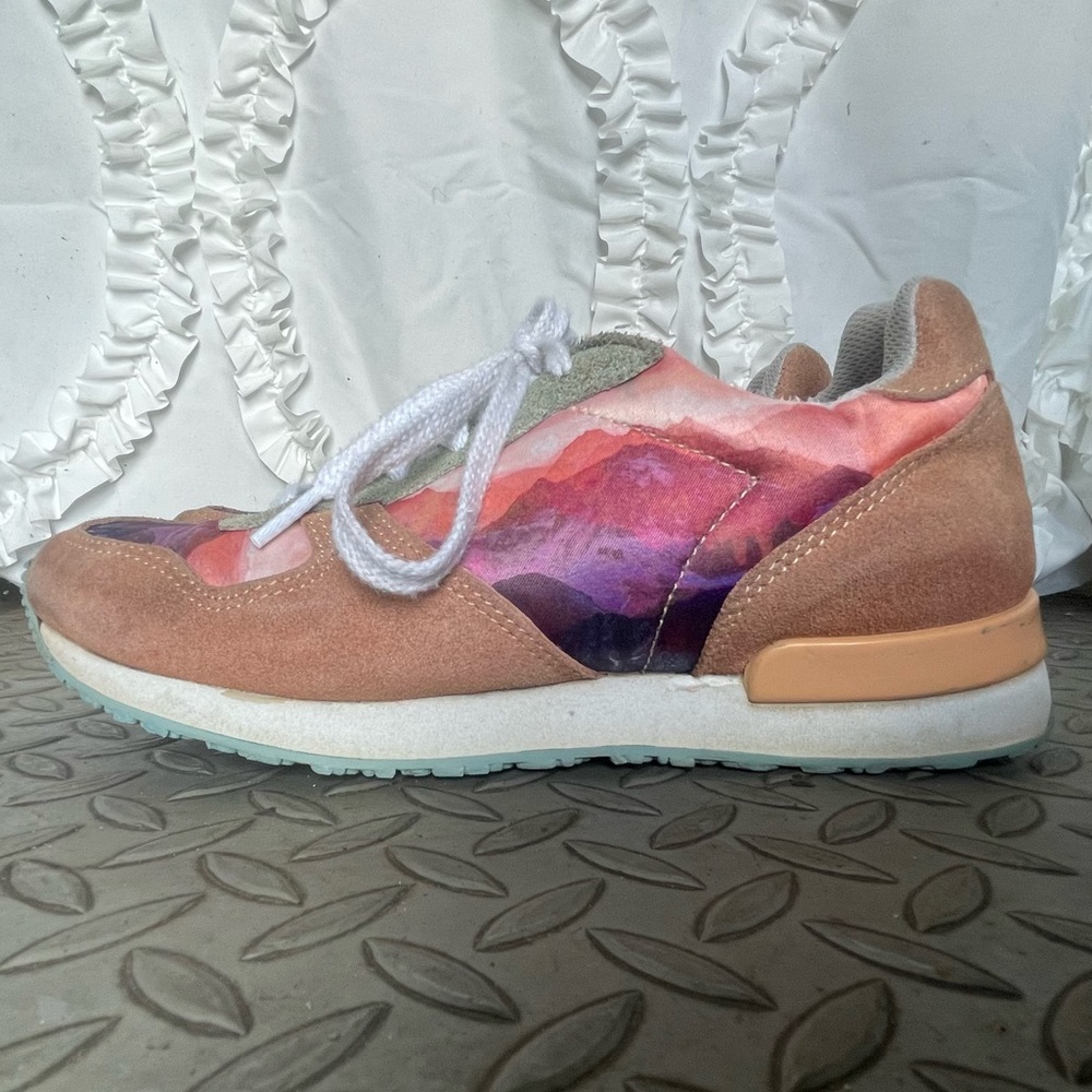 Inkkas Andes Jogger Sz 8